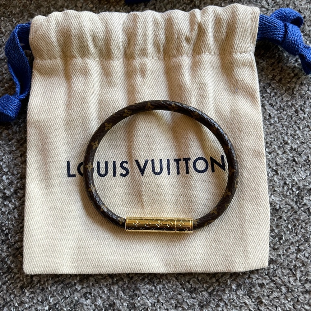 Authentic Louis Vuitton Confidential Bracelet